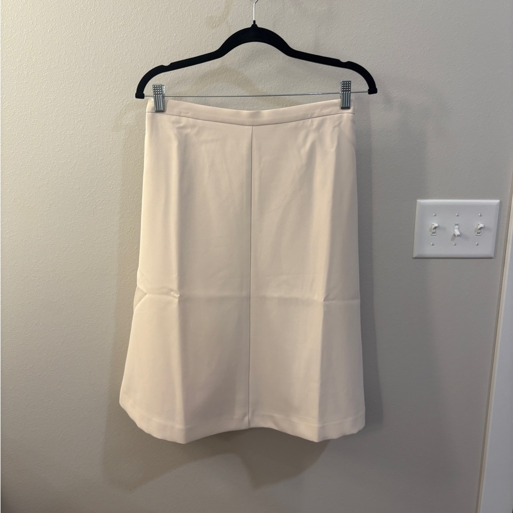 NWOT Ann Taylor Cream A-Line Skirt